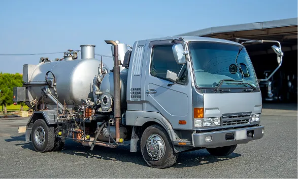 小型強力吸引車